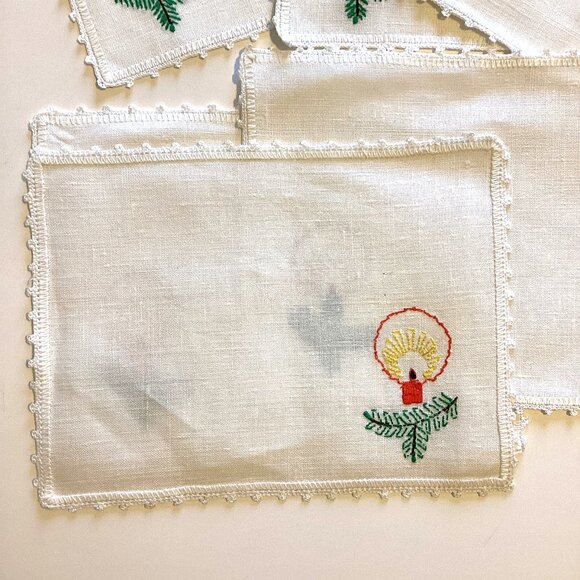 Set of 6 Small Christmas Placemats Table Runners Linens Cotton Linen Dining - Picture 4 of 4